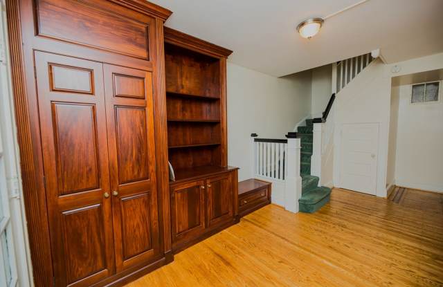 2026/2027 JHU off-campus Renovated Charles Village 5bd/2ba w/ W/D  CAC Available 6/9/26 photos photos