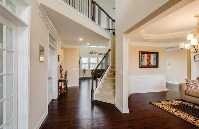 4305 Harrison Park Drive Gallery 2