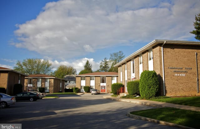 Cumberland Court - 650 Cumberland Avenue, Chambersburg, PA 17201