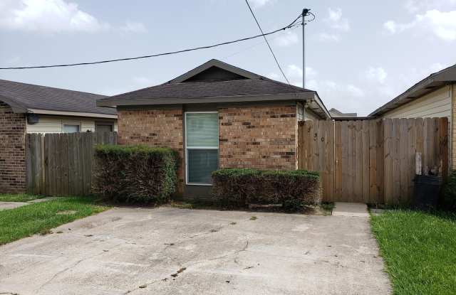 230 Briarcliff Drive - 230 Briarcliff Drive, Youngsville, LA 70592