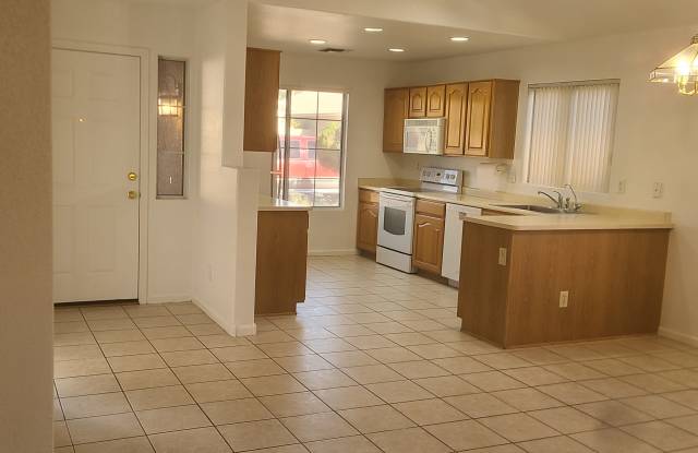 7367 W Peppertree Ln photos photos