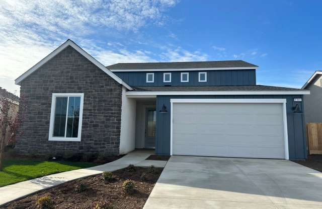 Brand new home in desirable neighborhood Gallery 1