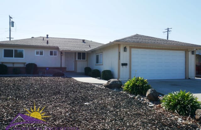 1530 Glidden Avenue - 1530 Glidden Avenue, Sacramento, CA 95832