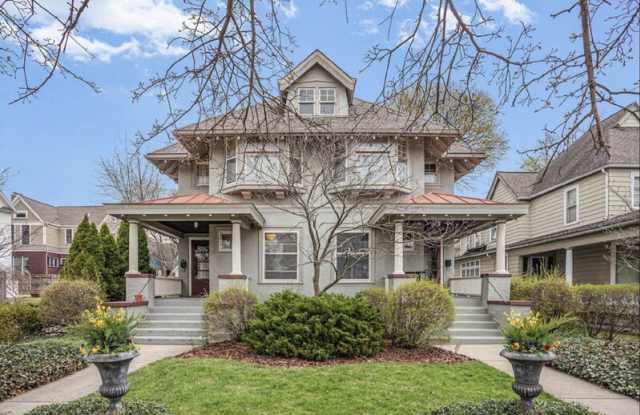 414 Paris Ave SE photos photos