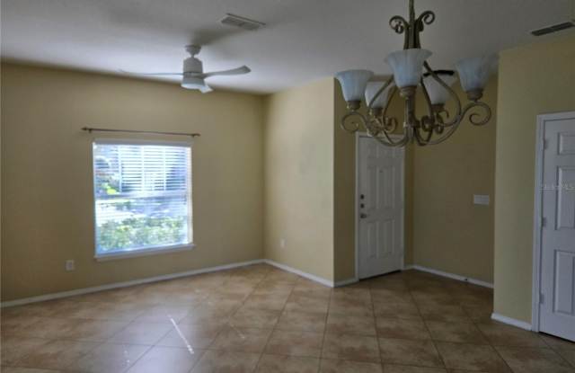 2843 MAPLE BROOK LOOP Gallery 4
