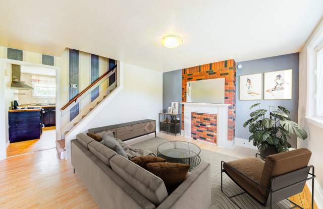 Available JUNE 2026 - Beautiful 3+ Bedroom Home w/ City Views! photos photos