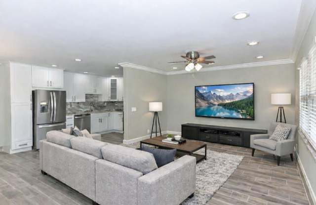 864 Normandy R photos photos