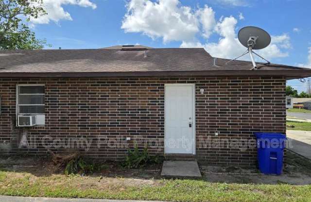 522 Pinewood Avenue Gallery 2