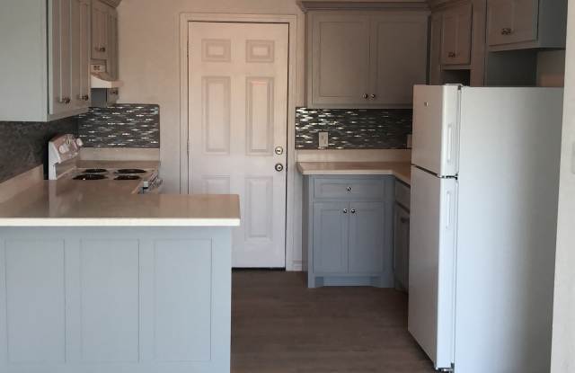 1206 North Main Street photos photos