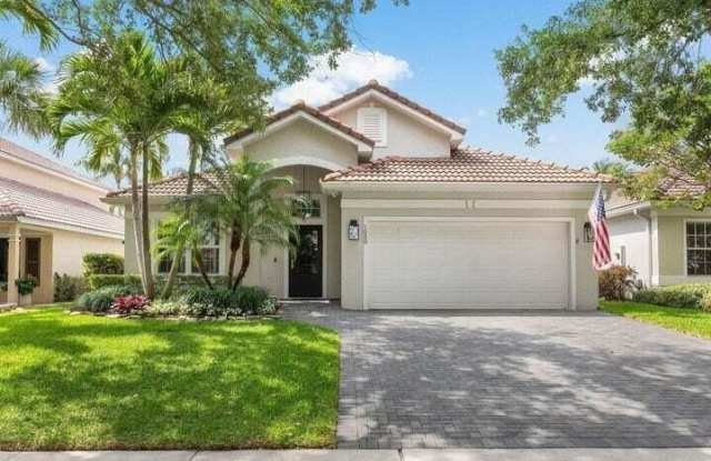 1050 Delray Lakes Drive photos photos