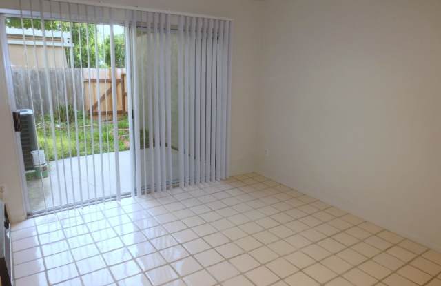 10814 Caravelle Place Gallery 4