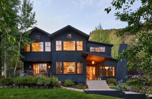 624 Larkspur Drive Gallery 1