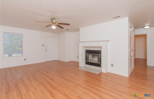 2907 Lantana Gallery 4