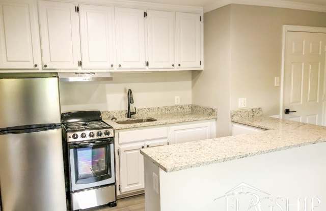 806 N. Berkeley Blvd photos photos