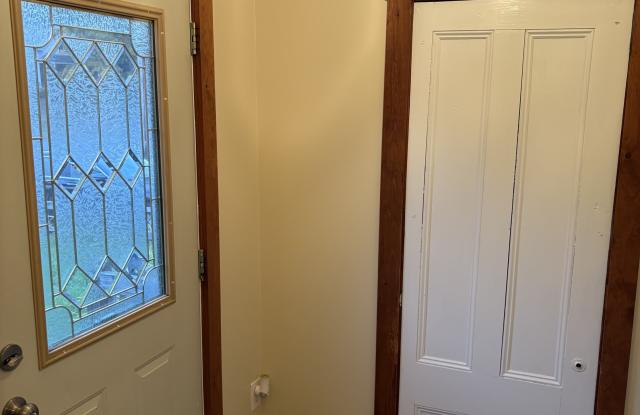 32 Kearsarge Avenue - 2 Gallery 4