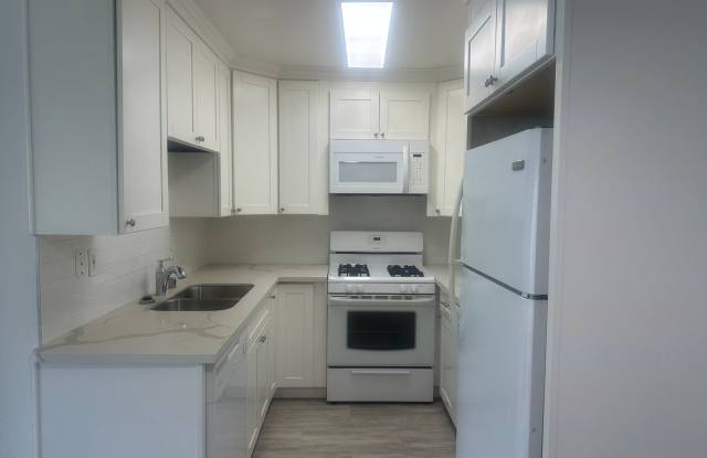 LUXURY LIVING AT AN AFFORDABLE PRICE photos photos