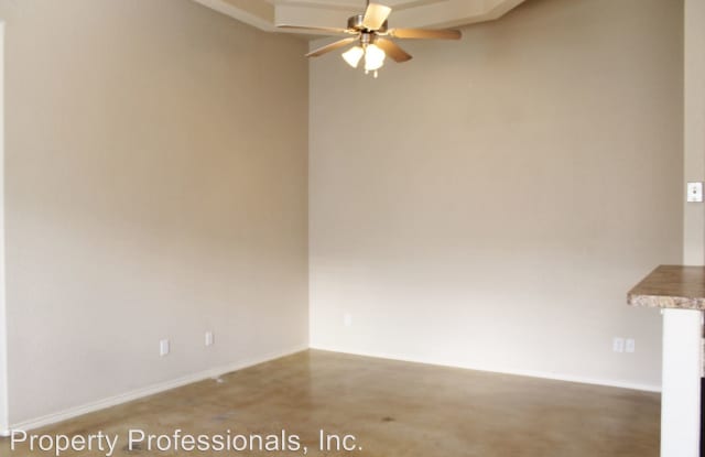 220 Anne Louise Dr. Gallery 4