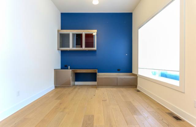 2090 Summerhill Court Gallery 4