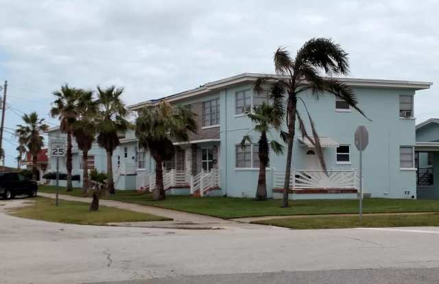 740 N Grandview Ave photos photos