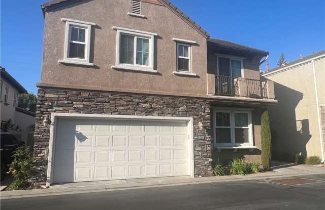 2889 Plaza Del Amo photos photos