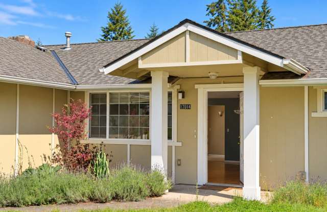3BD|2BA - Home with Skylights, Updated Kitchen, and Private Outdoor Space Gallery 1