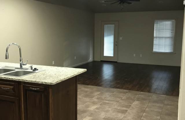 1510 West Emerson Street - 2 Gallery 3