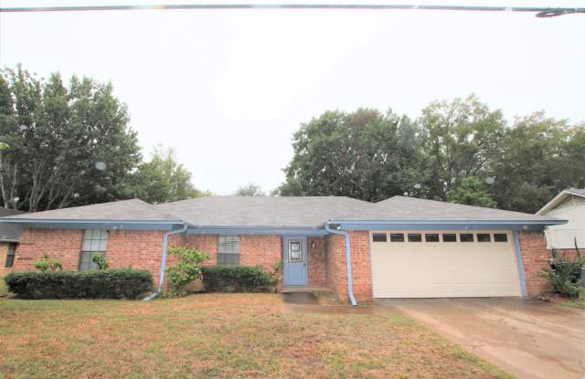 Welcome to 3113 McDonald – Your Next Home in Tyler, TX! - 3113 McDonald Road, Tyler, TX 75701