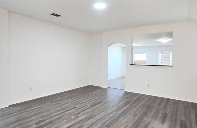 319 Elam Drive Gallery 3