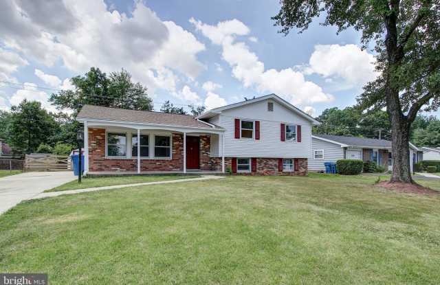 1022 E MAPLE AVENUE Gallery 2