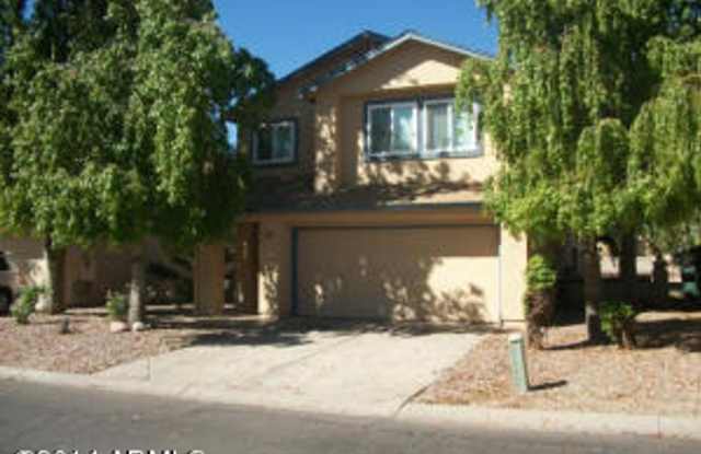 Chandler 3 bedroom with Large Backyard! - 921 South Val Vista Drive, Mesa, AZ 85204