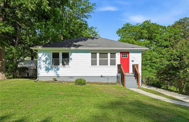 320 Camfield Court Southwest Gallery 1