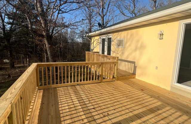 2 bedroom and 1.5 bathroom house photos photos