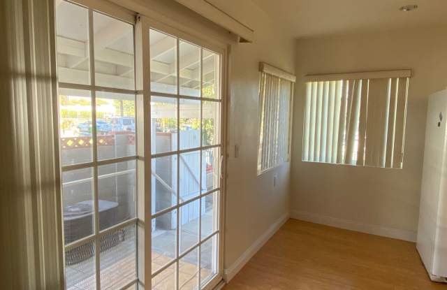 6443 Elmer Ave. Gallery 4