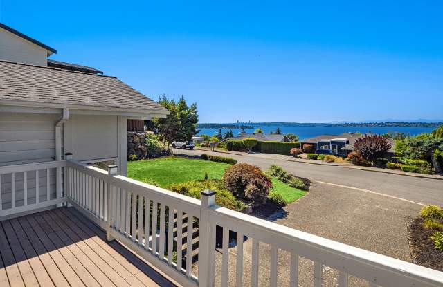 Amazing Water View - 6214 102nd Place Northeast, Kirkland, WA 98033