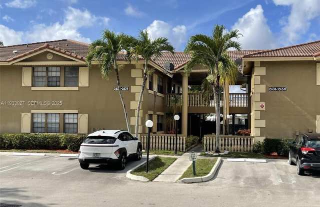 2632 Riverside Dr photos photos