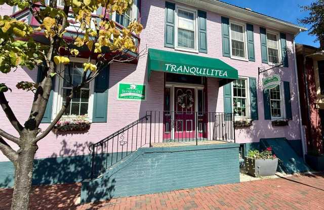 117 W MAIN Street Gallery 1