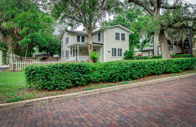 716 S Rushing Ave - 716 South Rushing Avenue, Lakeland, FL 33801