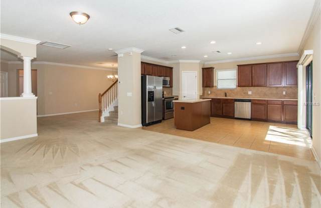 7825 TUSCANY WOODS DRIVE Gallery 2
