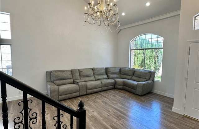 2713 Monrovia Drive Gallery 4