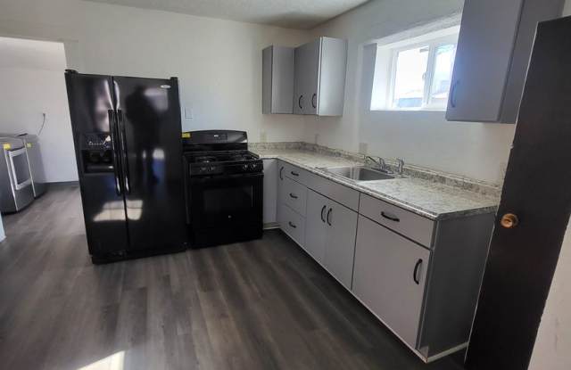 Newly renovated 2 bedroom House photos photos Newly renovated 2 bedroom House photos photos