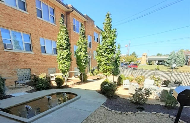 Cincinnati Premier Living Gallery 3