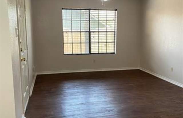 11917 Averette Court Gallery 3