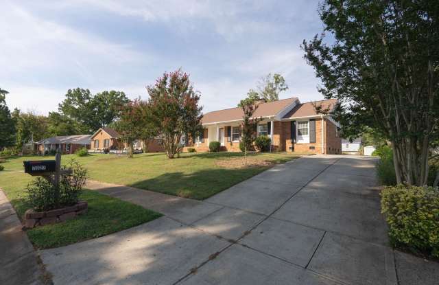 Spacious East Charlotte Living with Backyard Charm & Convenient City Access Gallery 4