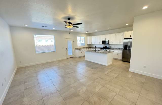 155 N 2470 W Gallery 2