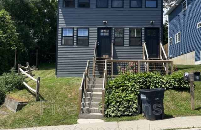 60 Franklin st Apt A photos photos
