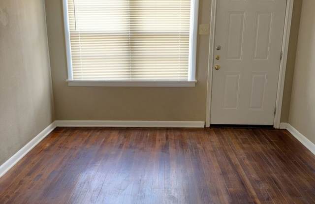 Heart of Lubbock 1/1 Duplex Gallery 4