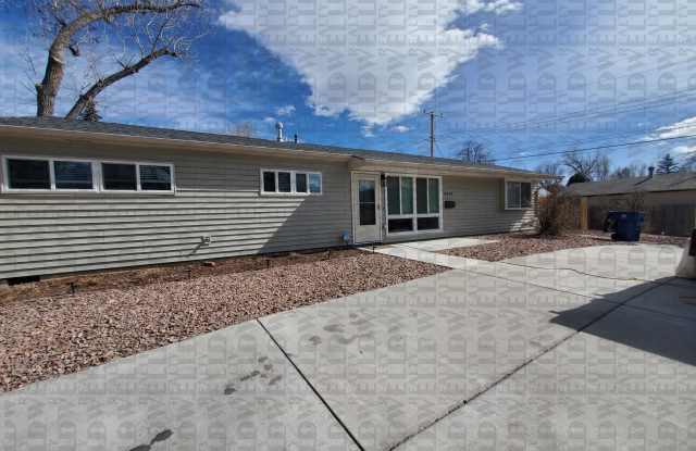 4613 North Weber Street photos photos