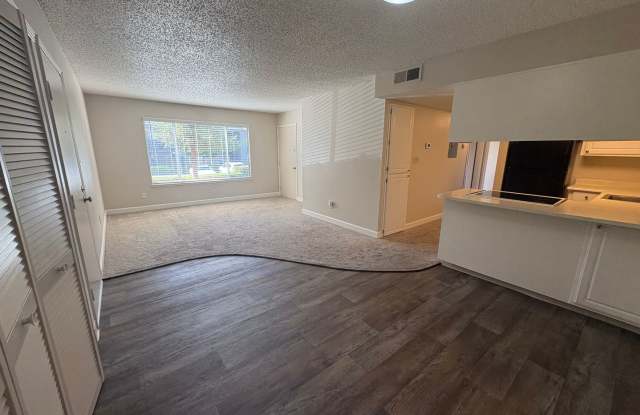 Northridge Terrace Apartments at 4900-4948 Stamas Lane, Fair Oaks California Gallery 3
