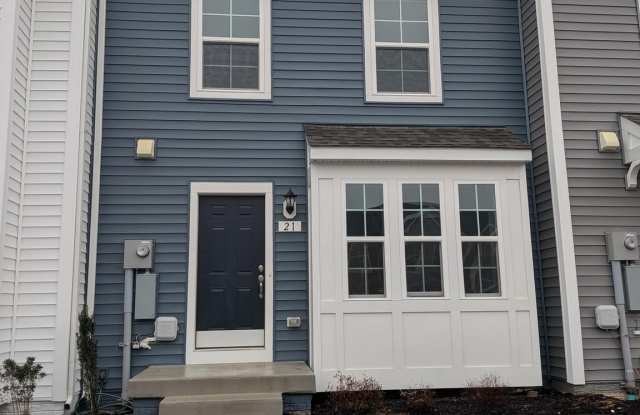 21 SCRUB PINE Court photos photos