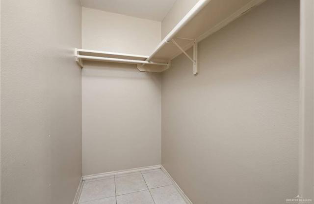1505 Nassau Street Gallery 4